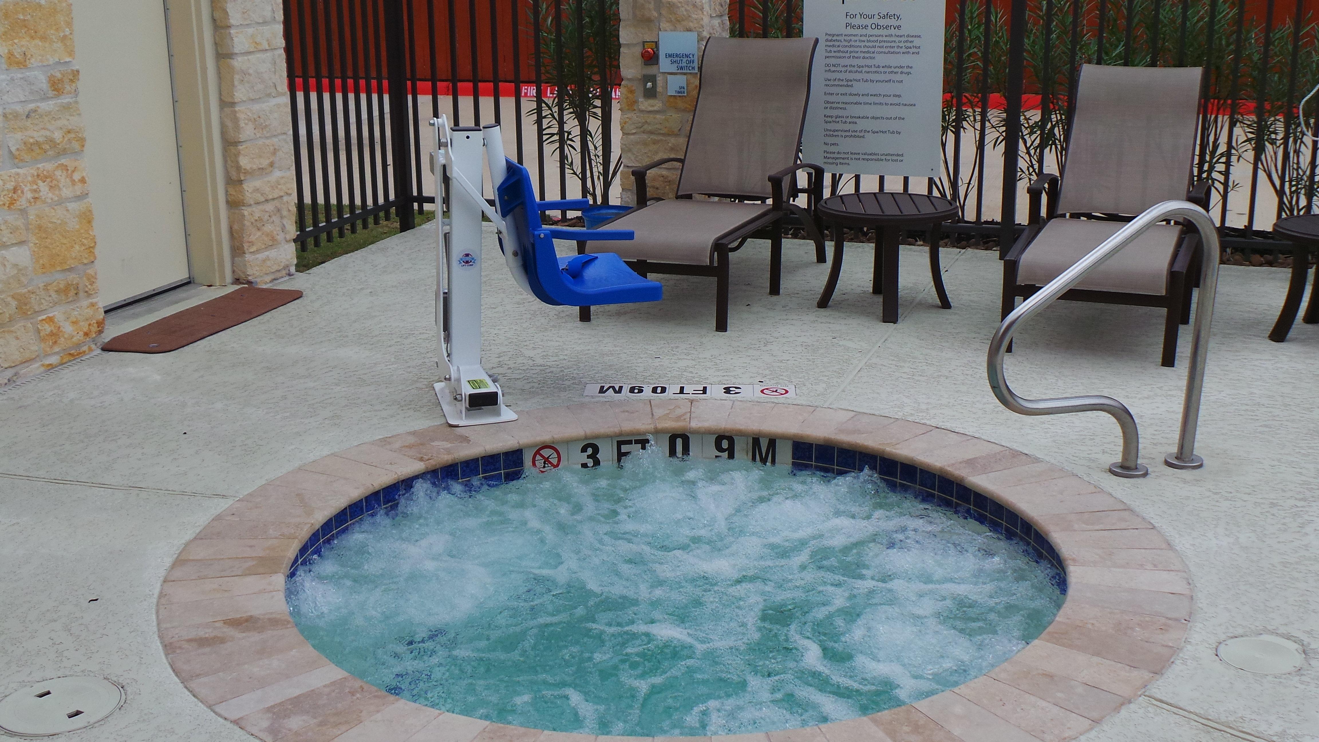 Holiday Inn Express And Suites Atascocita - Humble - Kingwood By Ihg Bagian luar foto