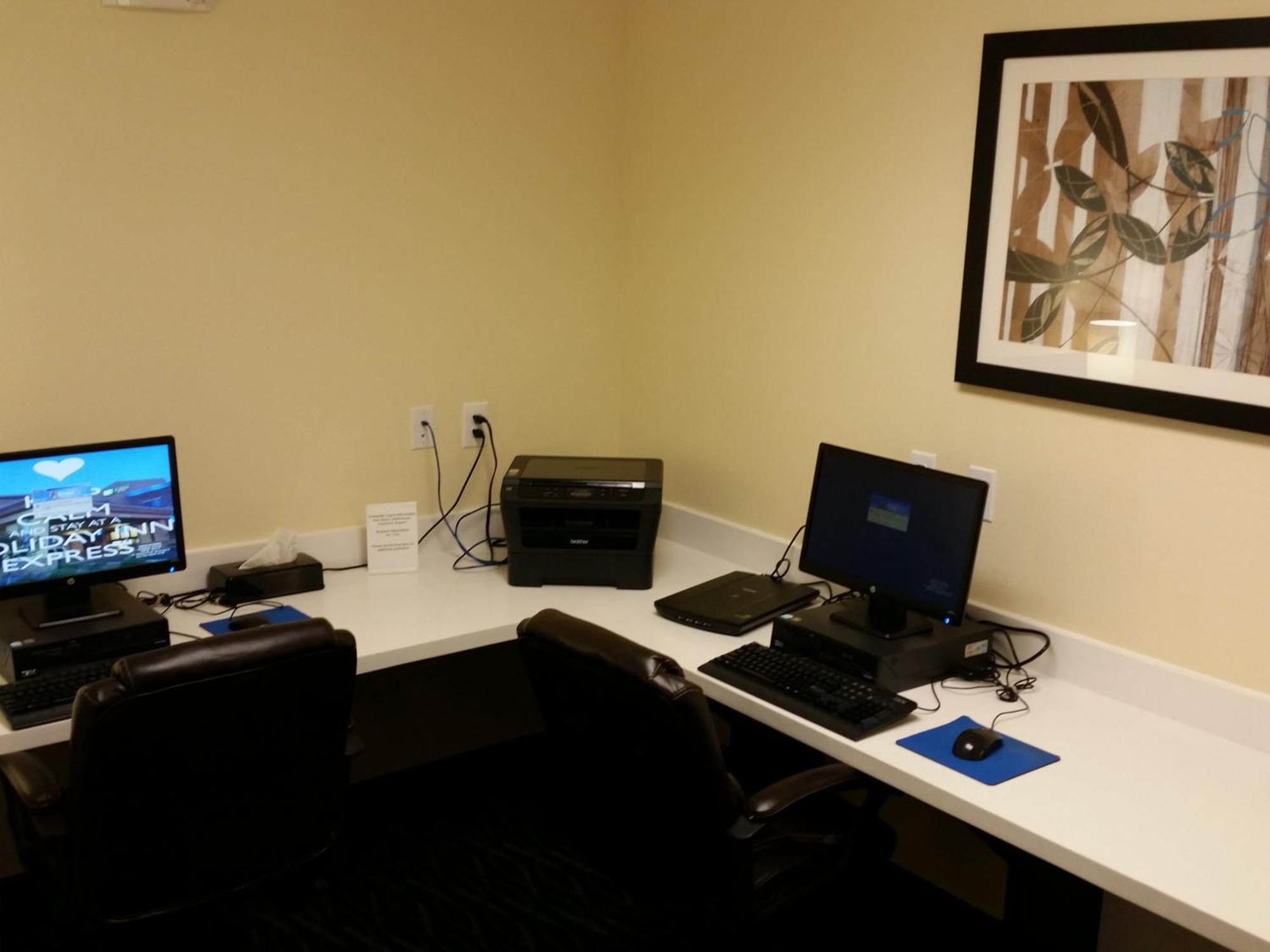 Holiday Inn Express And Suites Atascocita - Humble - Kingwood By Ihg Bagian luar foto